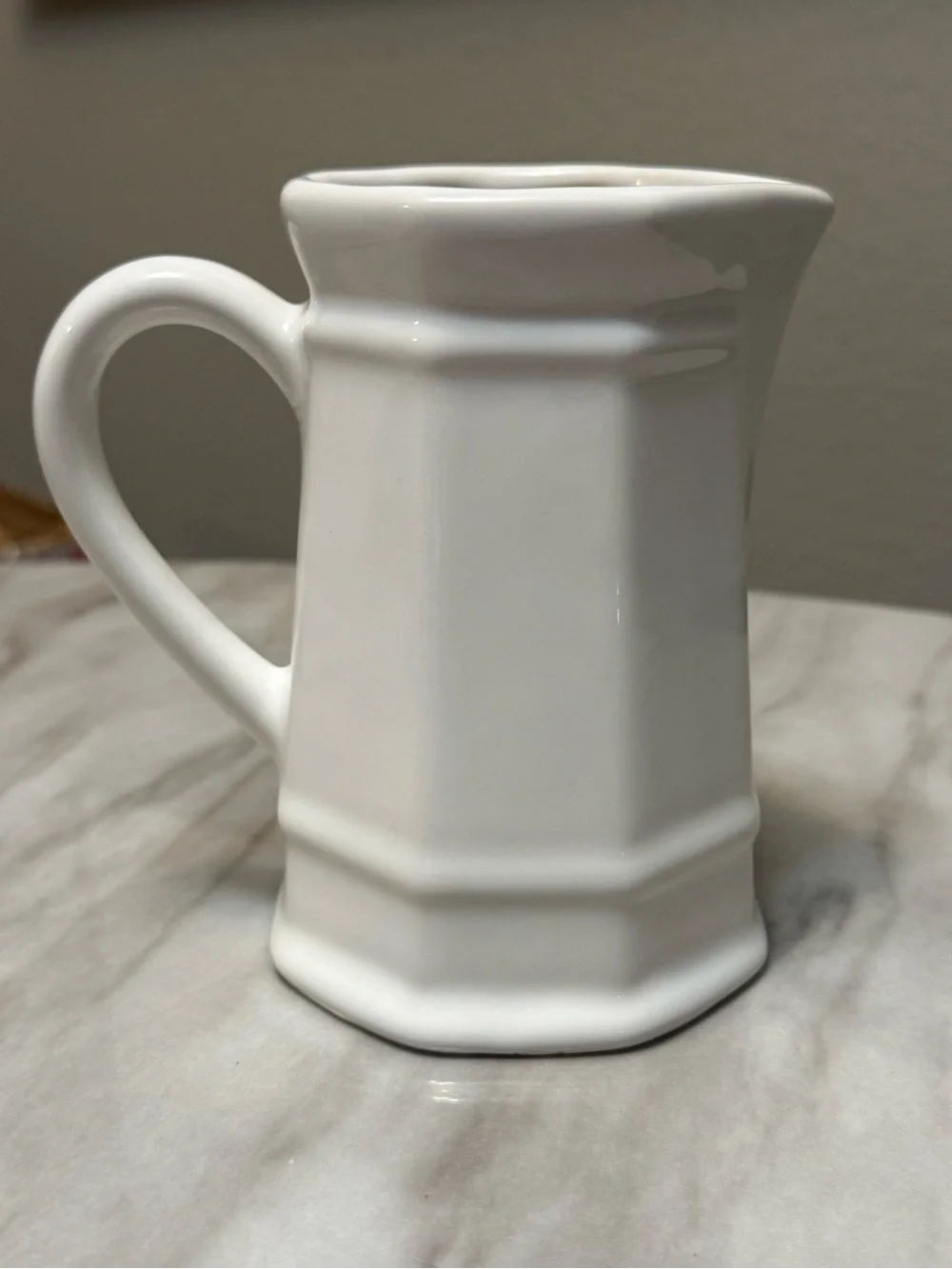 Pfaltzgraff heritage creamer